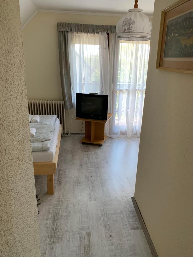 Whitehouse Alsoors Aparthotel Екстериор снимка