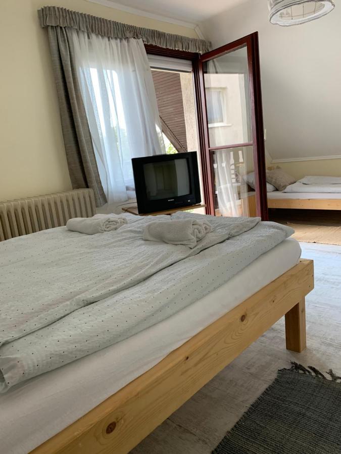 Whitehouse Alsoors Aparthotel Екстериор снимка